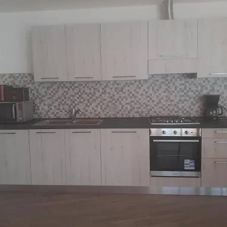 Casa Baceschi شقة