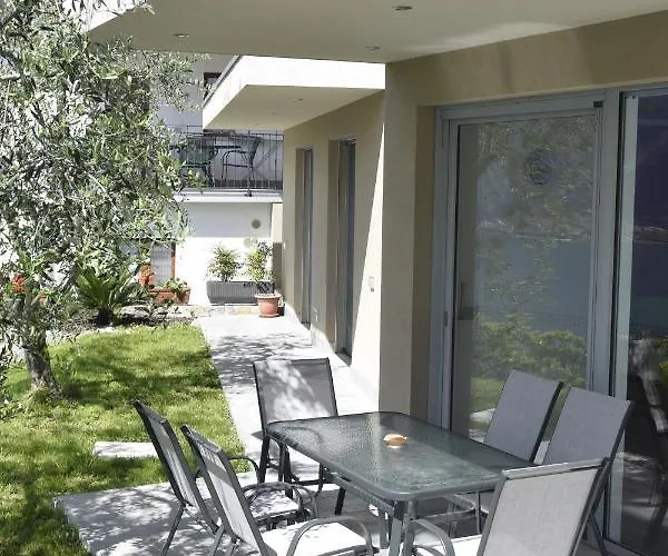 Casa Baceschi 아파트 말세진느